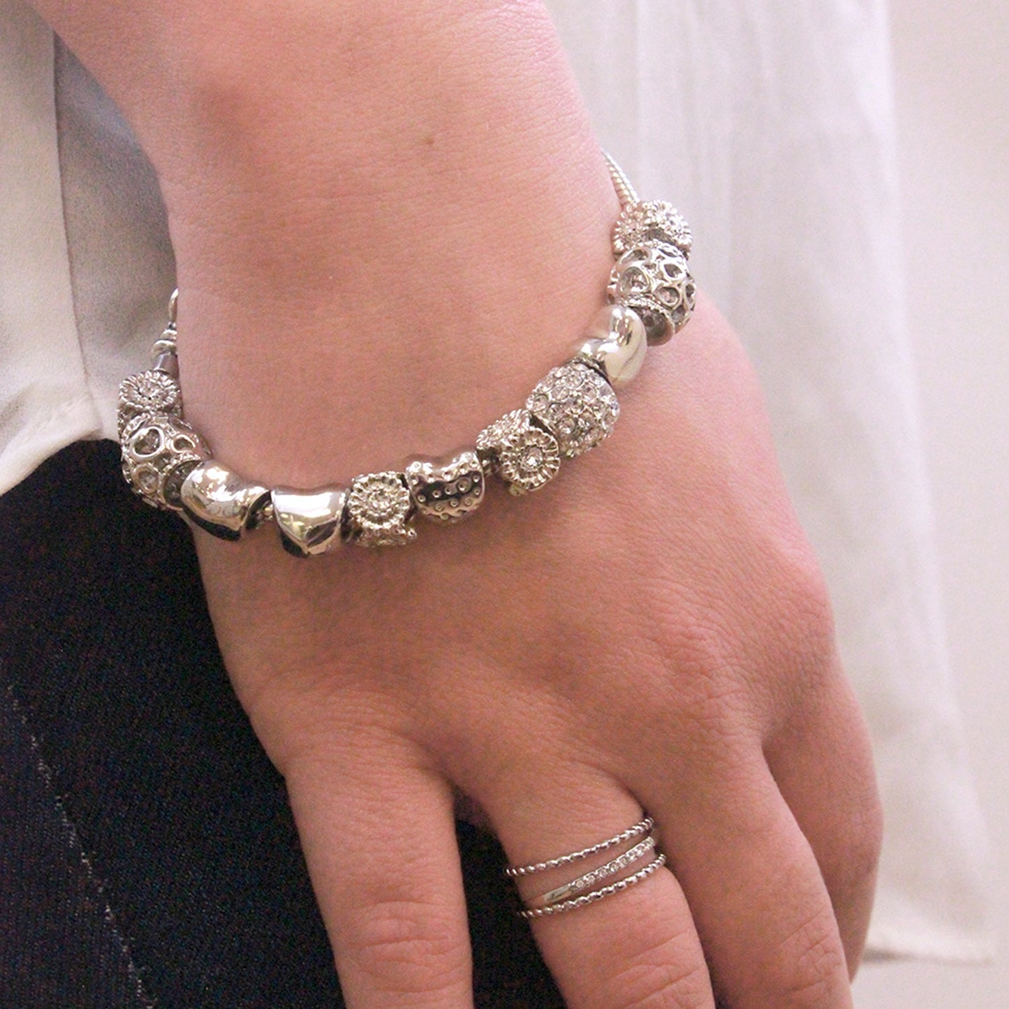 Bracelet Radiant Charm avec 64 cristaux autrichiens scintillants