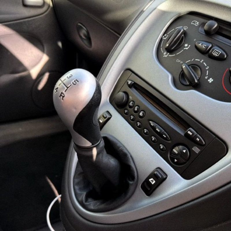 Pommeau de vitesse ErgoDrive : Confort et Précision pour Citroën C5 et XSARA