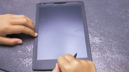 Tableau Magique Interactif - Écrivez et Effacez en un Clin d'Œil !