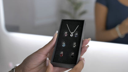 Collier Élégant en Argent avec 7 Pendentifs Interchangeables en Cristaux Swarovski