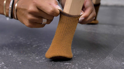 Chaussons de Meuble : Protection Élégante pour Chaises et Tables