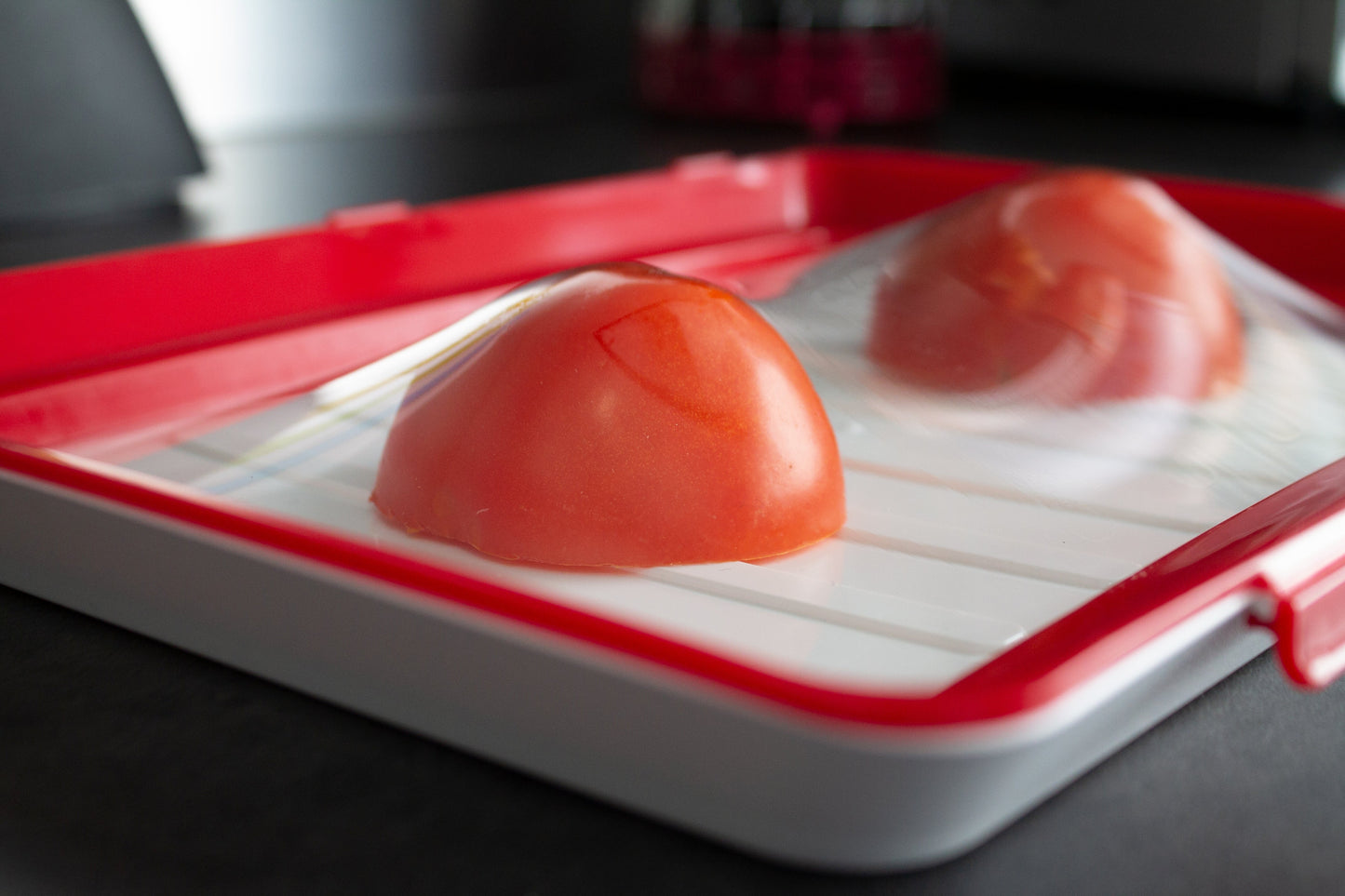 Plateau innovant avec film intégré - Achetez-en un, obtenez-en un gratuit !