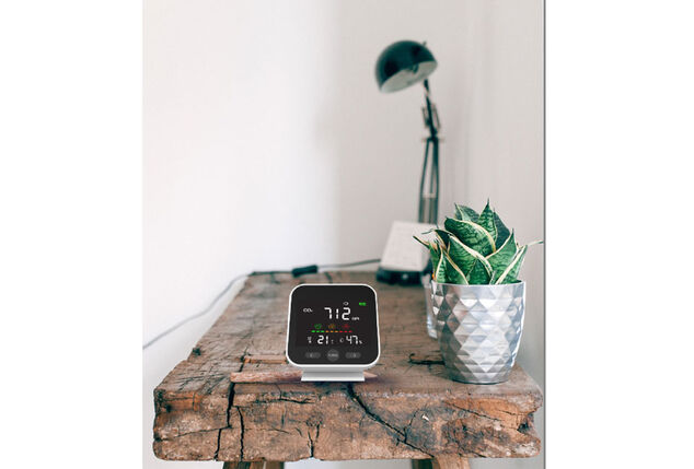 Détecteur de Qualité de l'Air Intelligent pour un Habitat Sain