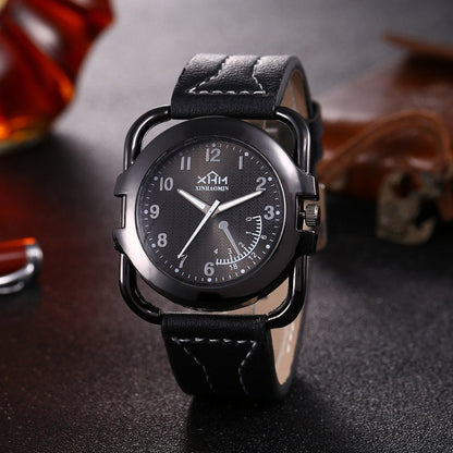 Coffret Élégance Masculine : Montre en Cuir et Accessoires Chic