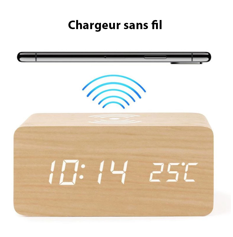 Réveil LED en bambou avec chargeur sans fil pour smartphone