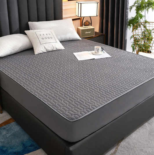 Protège-matelas épais et imperméable pour un sommeil serein