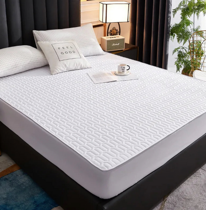 Protège-matelas épais et imperméable pour un sommeil serein