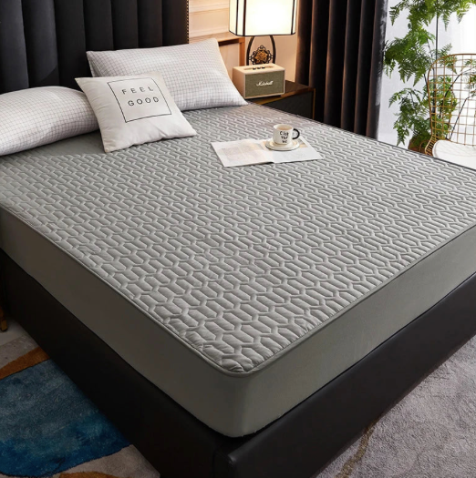 Protège-matelas épais et imperméable pour un sommeil serein