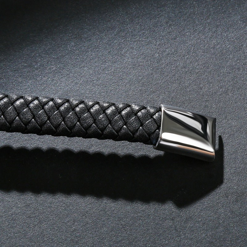 Bracelet en cuir et laiton avec finition rhodium chic