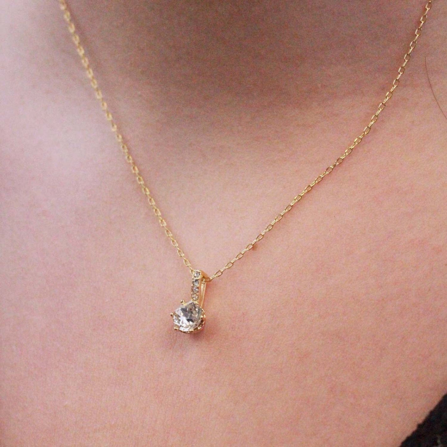 Collier et Pendentif Birth Stone en Cristal Autrichien