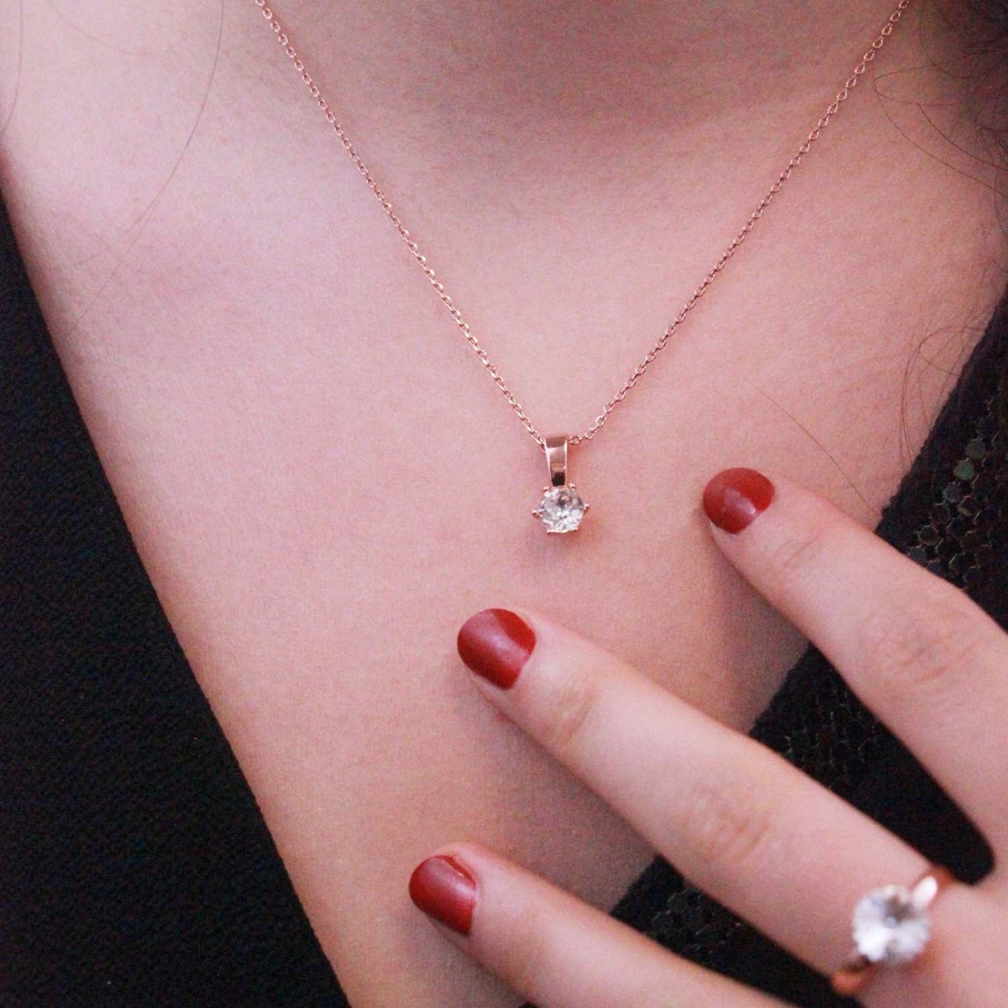 Collier et Pendentif Birth Stone en Cristal Autrichien