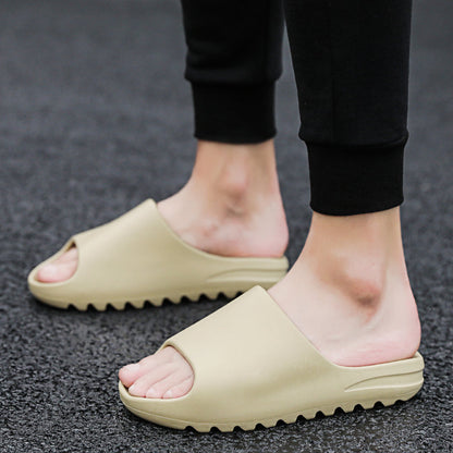 Claquettes Nuage V2 : Confort et Légèreté au Quotidien