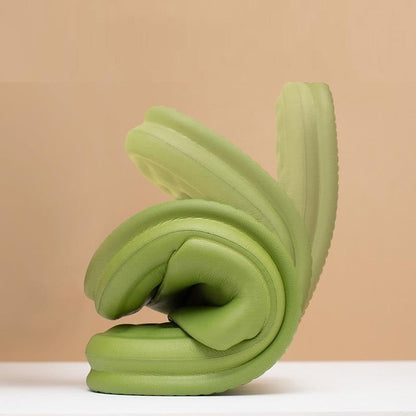 Claquettes Nuage Antidérapantes : Confort Léger et Sécurisé!