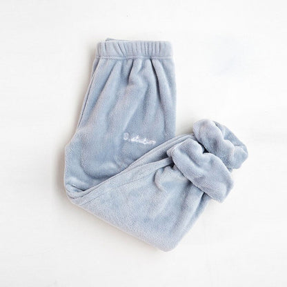 Ensemble pyjama femme en flanelle doux et élégant pour des nuits d'hiver confortables