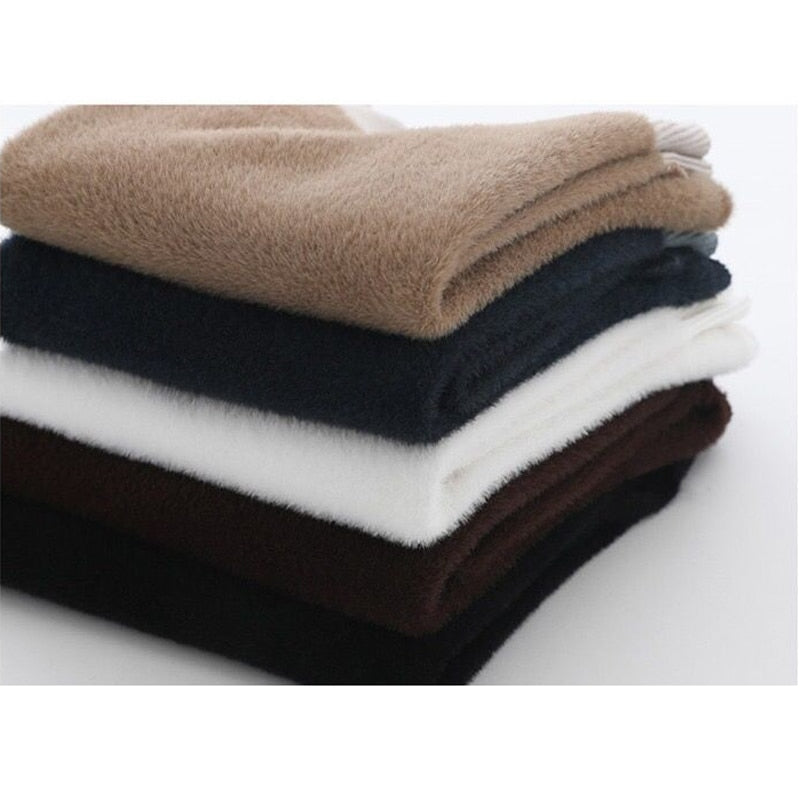 Pull "Sam" col cheminé avec doublure polaire : confort et élégance assurés.