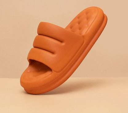 Claquettes Nuage Antidérapantes : Confort Léger et Sécurisé!