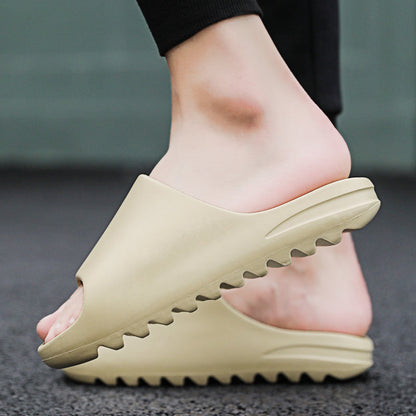 Claquettes Nuage V2 : Confort et Légèreté au Quotidien