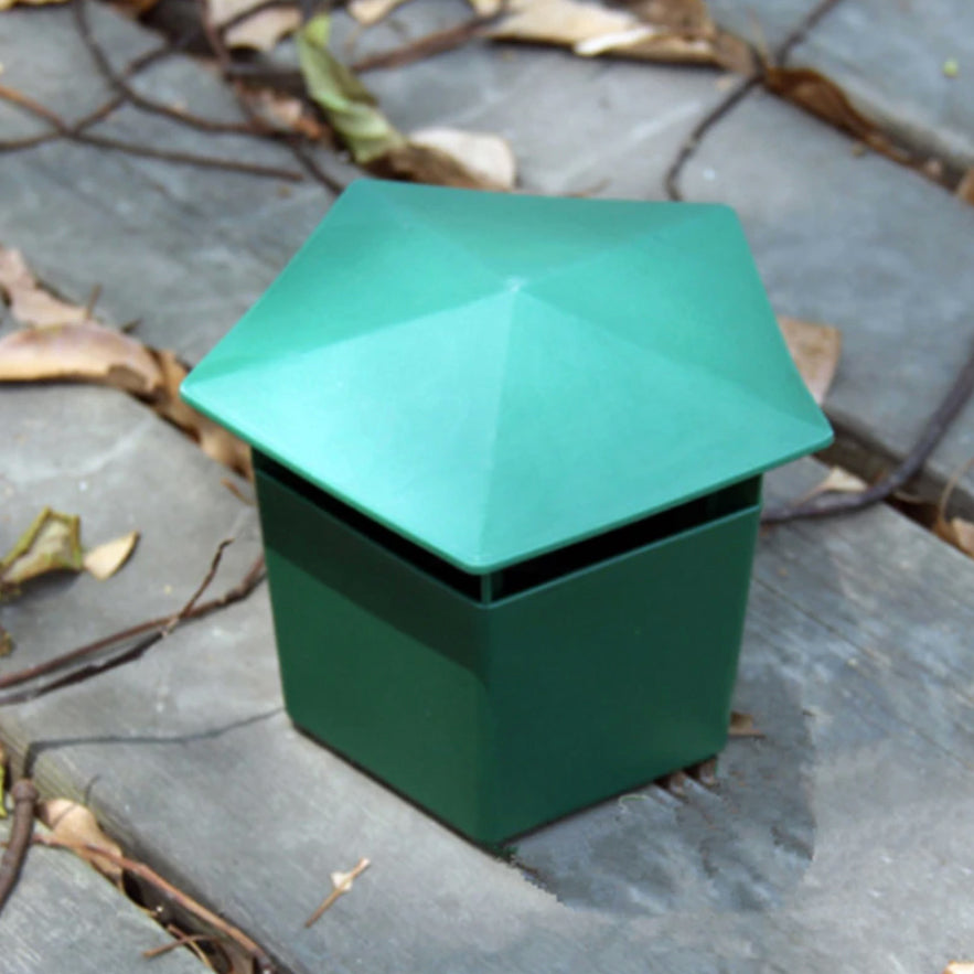 Piège Écologique à Limaces et Escargots - Protection Naturelle pour Votre Jardin