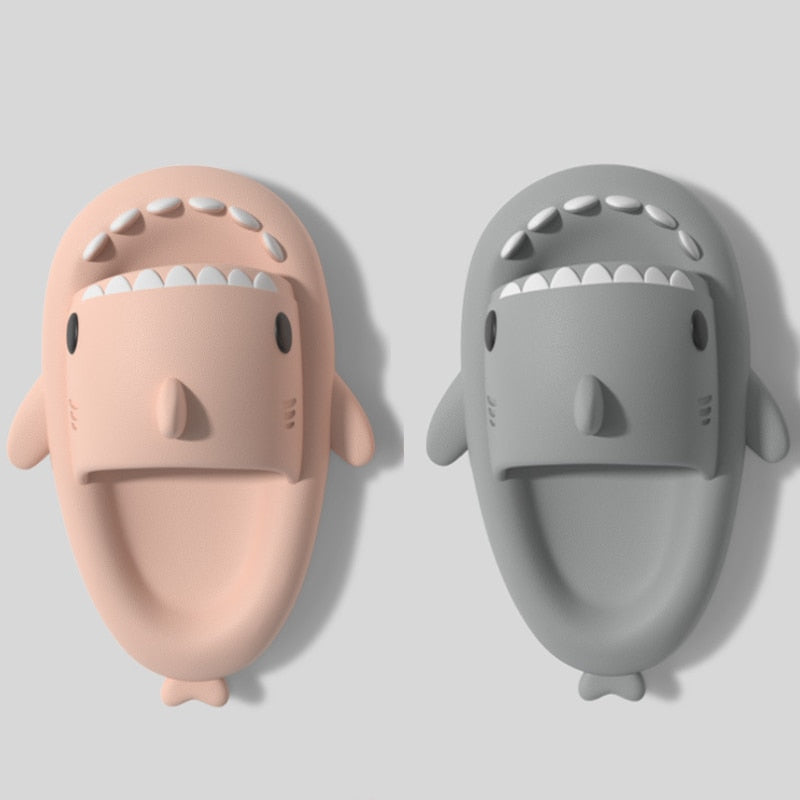 Claquettes Shark Antidérapantes : Style et Confort pour l'Été
