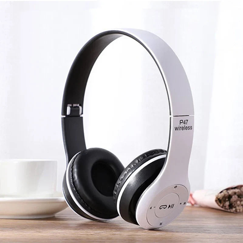Casque Bluetooth blanc avec câble USB inclus – Livraison gratuite