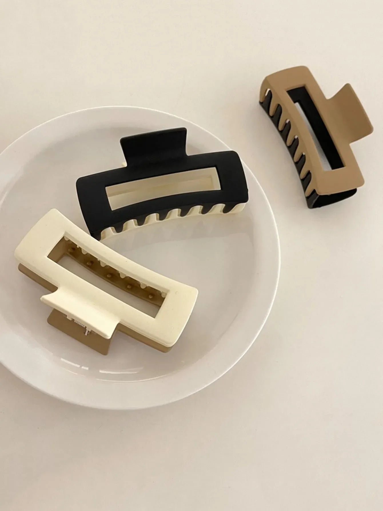 Trio Chic de Pinces à Cheveux Élégantes