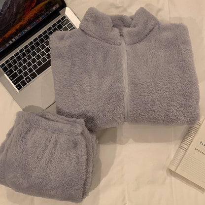 Ensemble Pyjama Cocooning en Peluche - Douceur et Confort pour Femmes