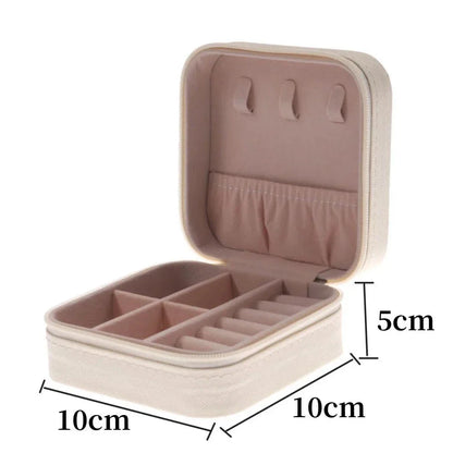 Mini Boîte à Bijoux en Velours - Élégance Complice de Vos Voyages