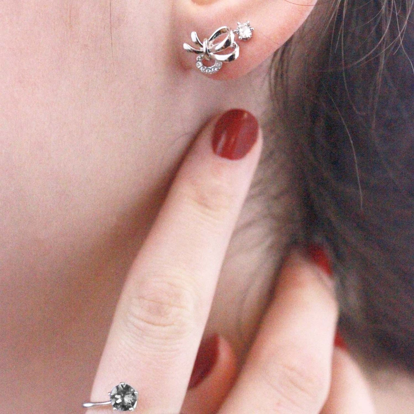 Chaussette secrète de Noël avec 3 paires de boucles d'oreilles en cristaux autrichiens