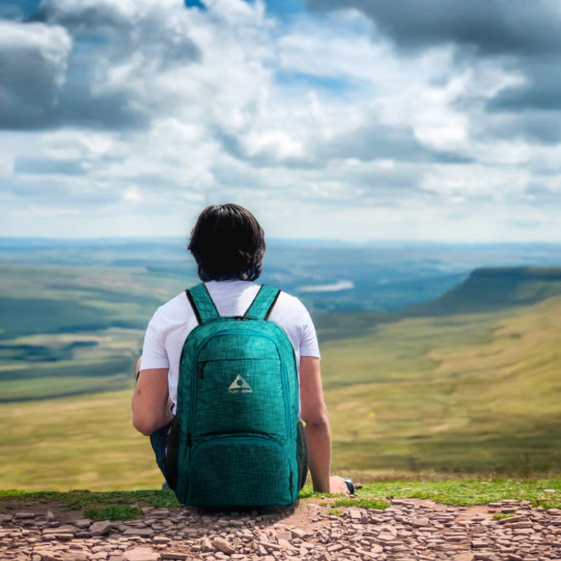 Sac à Dos Pliable Waterproof - Prêt pour l'Aventure !