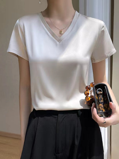 T-shirt col V en satin léger pour femme - Élégance et confort au quotidien