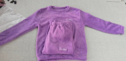 Ensemble pyjama femme en flanelle doux et élégant pour des nuits d'hiver confortables