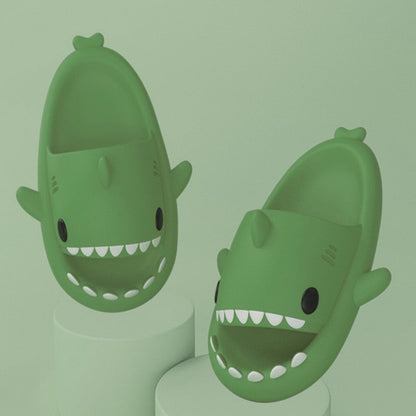 Claquettes Shark Antidérapantes : Style et Confort pour l'Été