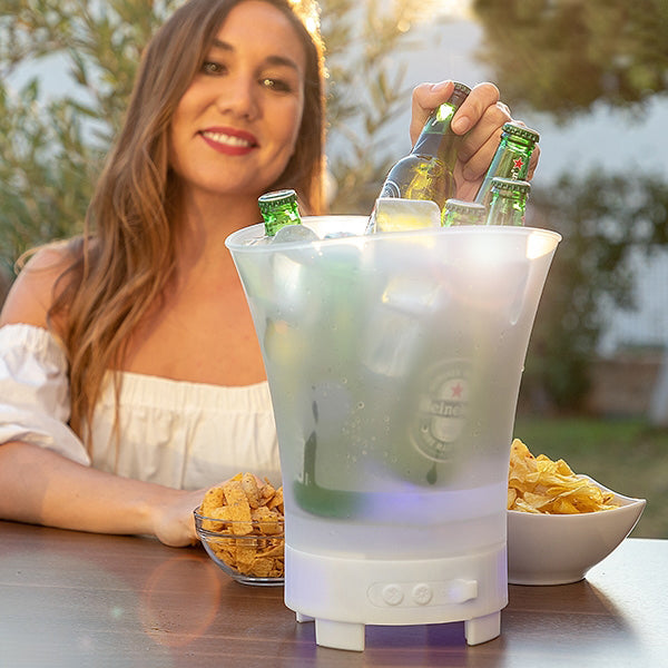 Bac à Glaçons LED avec Haut-Parleur Bluetooth – Un Accessoire Festif Incontournable!