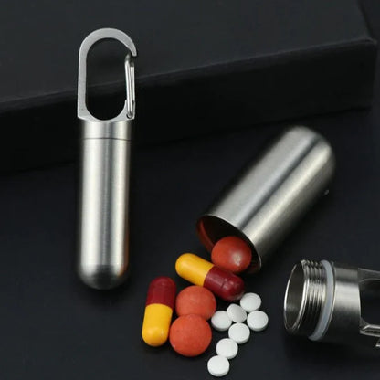 Mini Porte-Clé Boîte à Pilules Waterproof - Sécurisez Vos Médicaments.