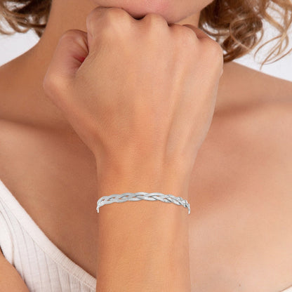 Bracelet torsadé en acier inoxydable - Élégance au poignet