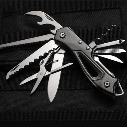 Couteau suisse multifonctionnel : l'outil idéal pour vos aventures et projets quotidiens