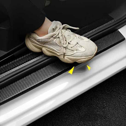 Protection de Seuil de Porte en Carbone – Élégance et Durabilité