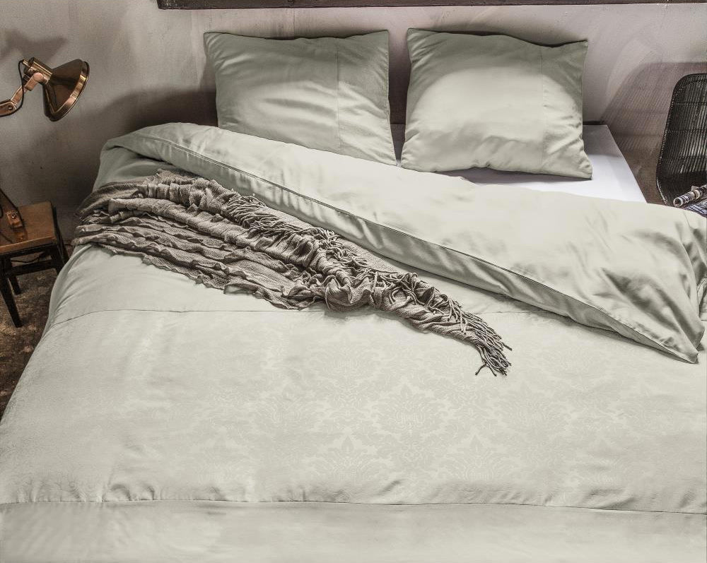 Ensemble Housses de Couettes Royales avec Taies d'Oreillers