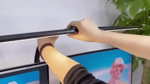 Lampe de Bureau LED Double Tête avec Télécommande et Luminosité Réglable