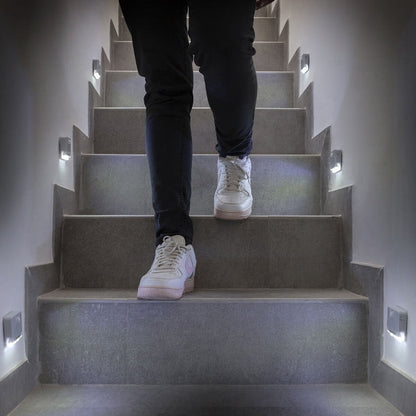 Lampe LED avec capteur de mouvement Lumtoo - Achetez-en 1, obtenez 1 offert !