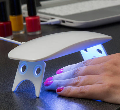 Lampe de Poche UV LED: Séchage Ultra Rapide pour Ongles Parfaits