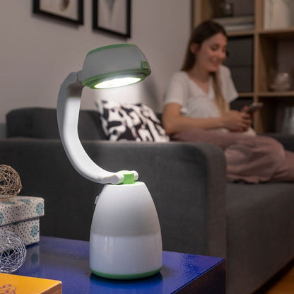 Lanterne LED 4 en 1 rechargeable et portable pour vos aventures en plein air