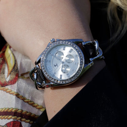 Montre Élégance Adèle : L'alliance parfaite du cuir noir et des cristaux autrichiens