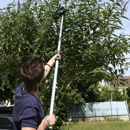 Coupe-branche télescopique pour un jardinage sans effort