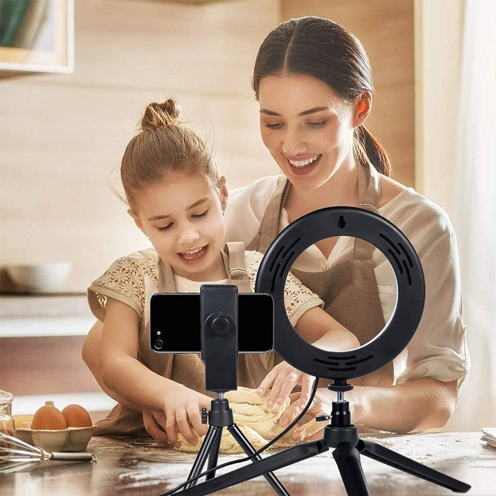 Lampe LED à Selfie avec 3 Modes d’Éclairage et 10 Niveaux de Luminosité – Livraison Gratuite