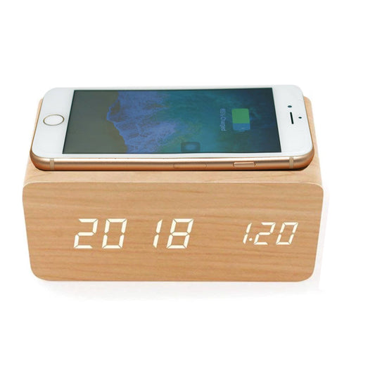 Réveil LED en bambou avec chargeur sans fil pour smartphone